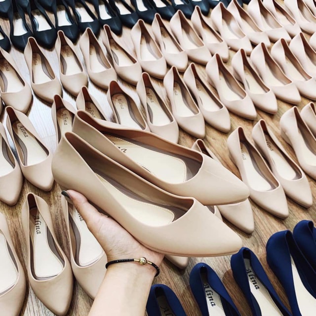 GIÀY NHỰA DẺO SIÊU RẺ | BigBuy360 - bigbuy360.vn