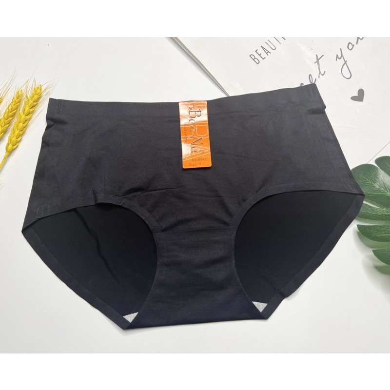 Quần lót su đúc xuất Nhật không đường may chất siêu mềm mát hàng BEENA 813