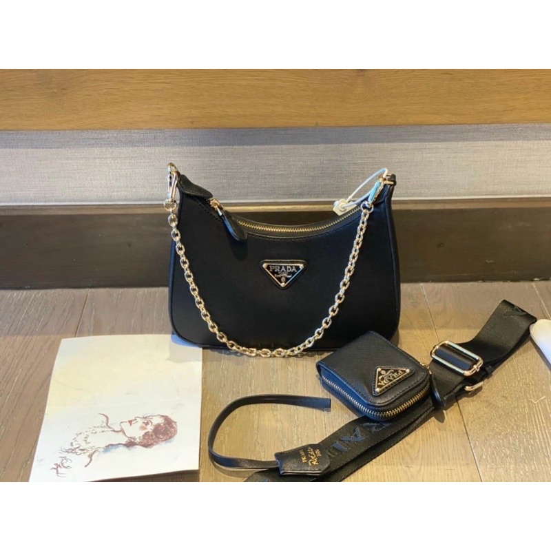 Set túi kèm ví dây xích vàng