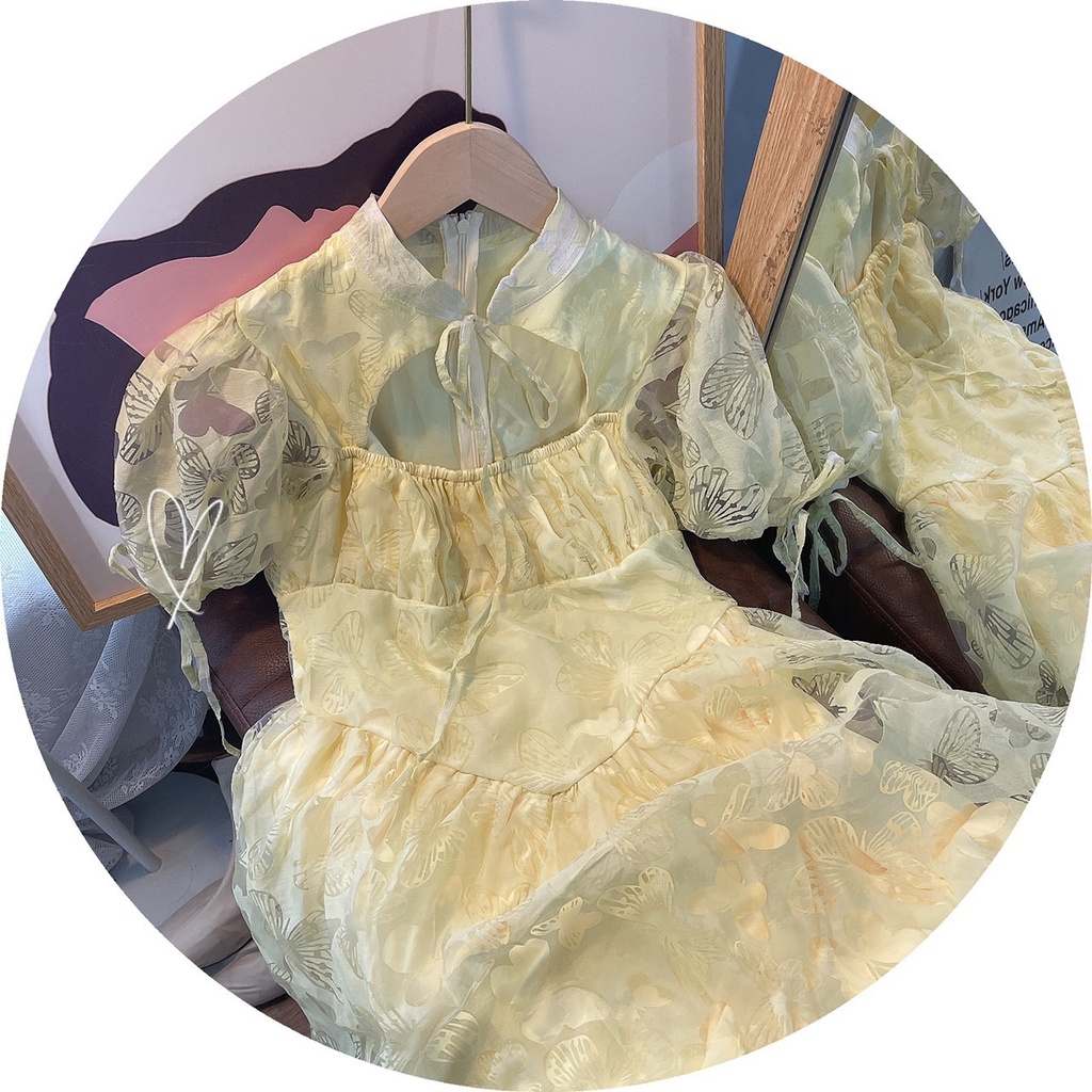 ĐẦM HOA NỔI CUT OUT KEM VÀNG