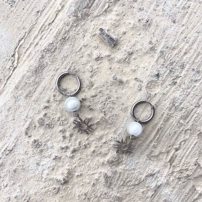 Khuyên tai mặt dây hình mặt trời đính ngọc trai giả thời trang cá tính