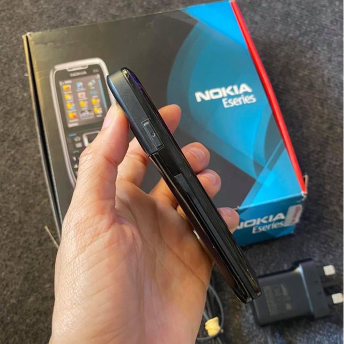 ĐIỆN THOẠI NOKIA E51 ZIN FULLBOX CHÍNH HÃNG