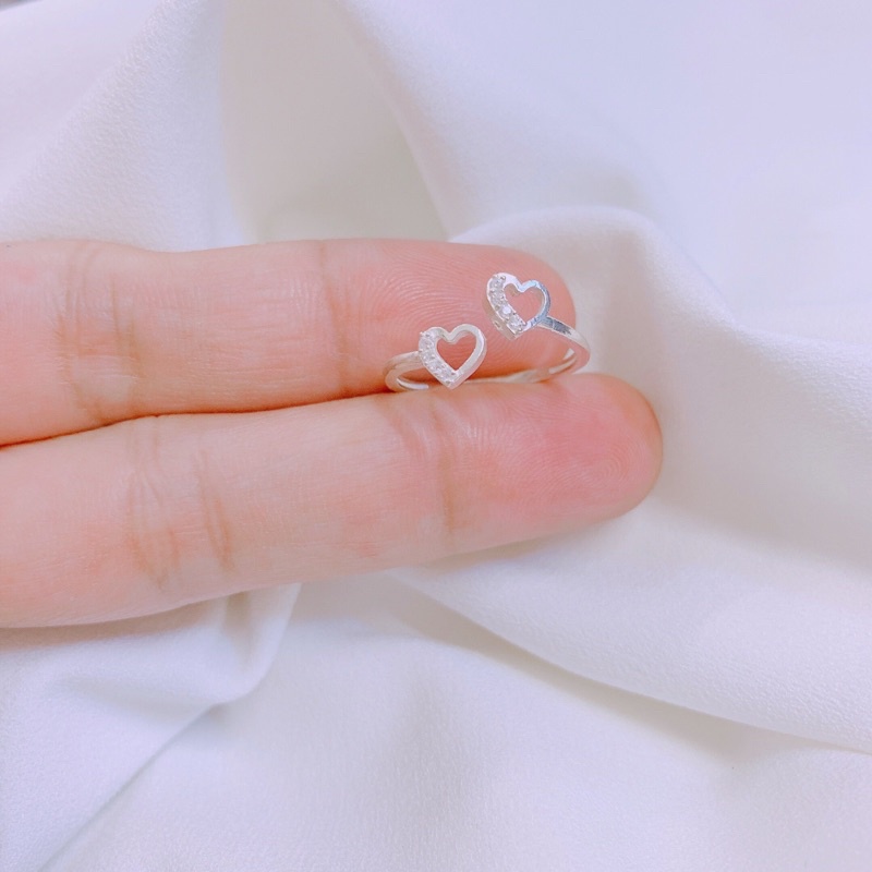 Nhẫn nữ bạc ta tim nhỏ gắn đá có thể điều chỉnh size tay - Nhẫn Bibi