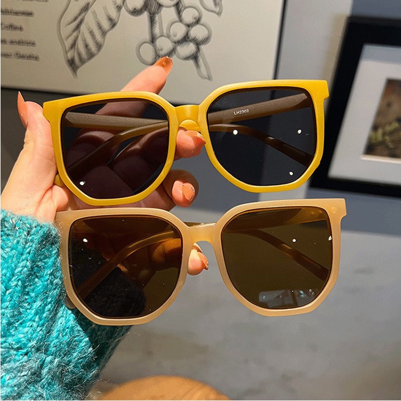 Kính Mát Gọng Vuông Cỡ Lớn Chống Tia UV Thời Trang