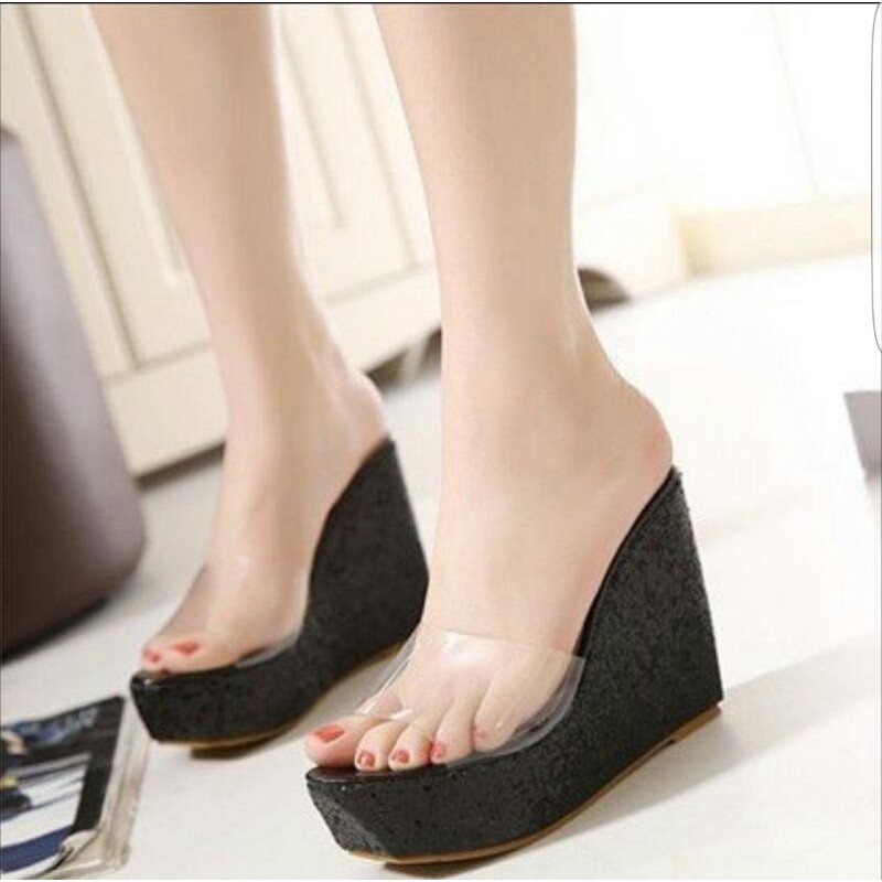 DÉP ĐẾ XUỒNG QUAI TRONG kim tuyến