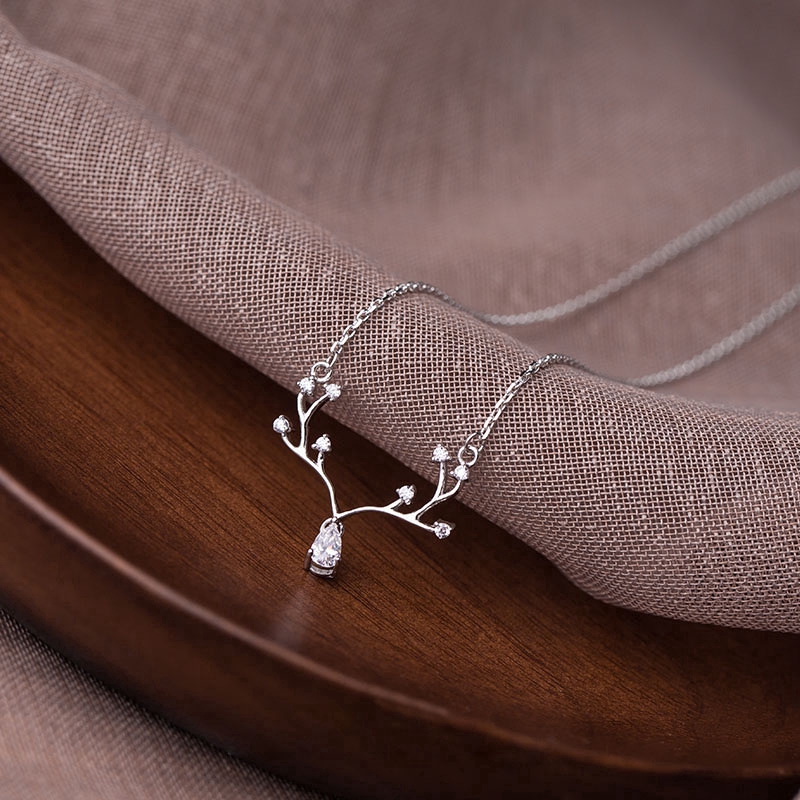 Vòng cổ mặt hình sừng hươu đính đá Zircon thời trang tuyệt đẹp | BigBuy360 - bigbuy360.vn