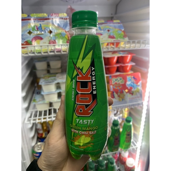 Nước tăng lực Rock Energy Tasty vị xoài xanh muối ớt 300ml