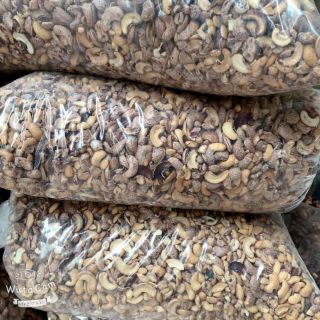 Hạt điều vỡ. 500g