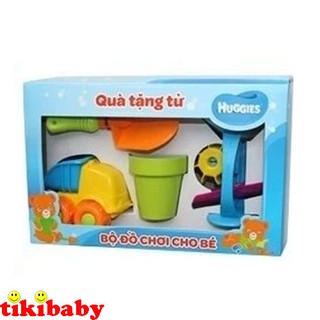 Bộ đồ chơi cát 4 món cho bé Huggies