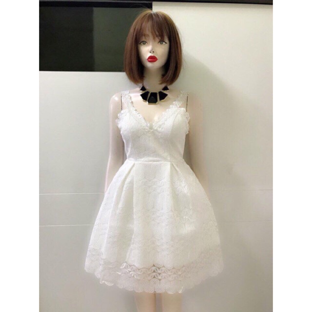 Đầm ren sò xoè công chúa hình chụp thật
