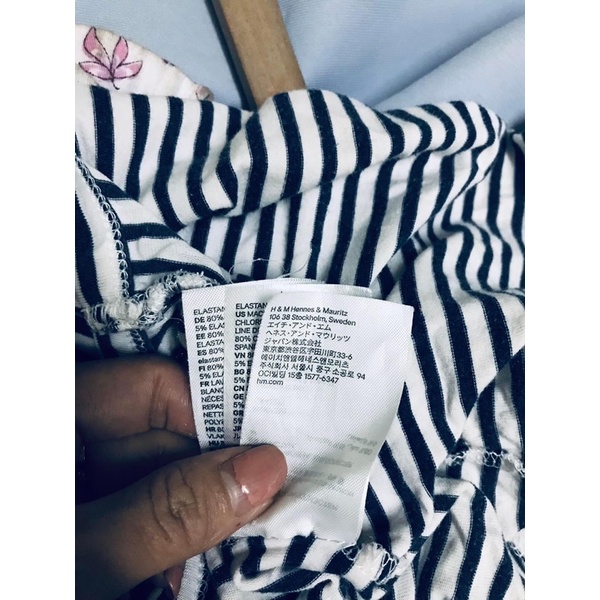 Áo phông nữ  HM hiệu size M