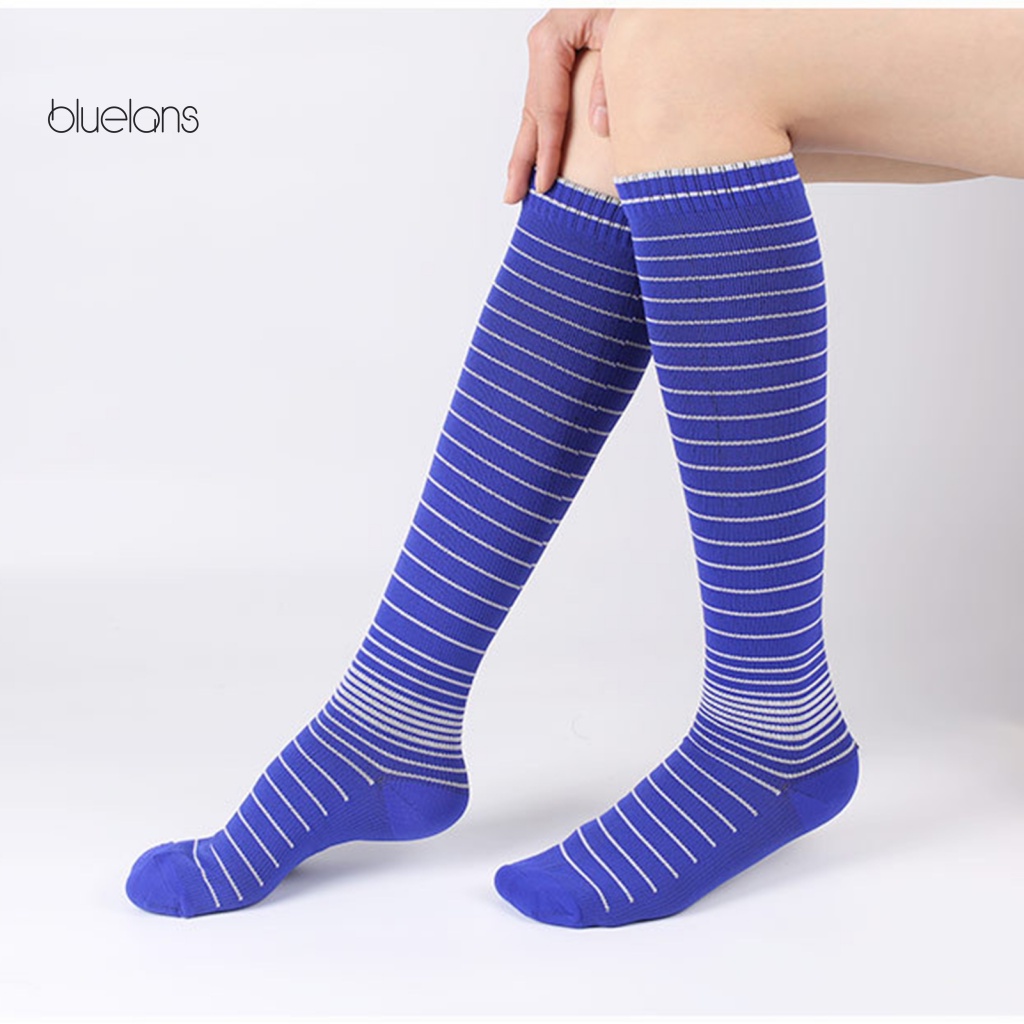 1 Đôi Tất Thể Thao Thấm Hút Mồ Hôi Chất Lượng Cao