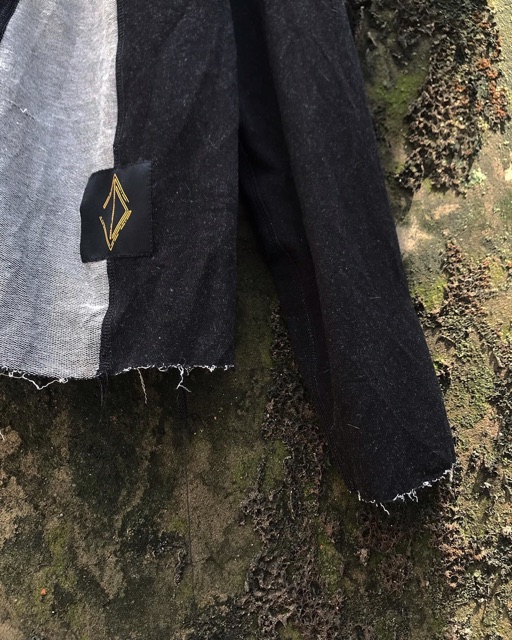 Áo “TVD TAY DÀI 2 MẶT”