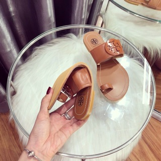 Dép Tory Burch