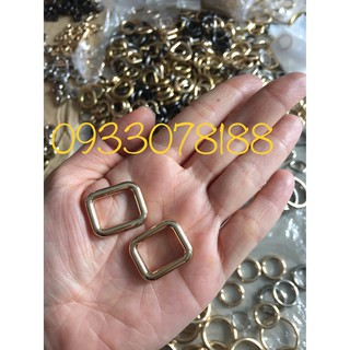 Khoen D vuông 2cm