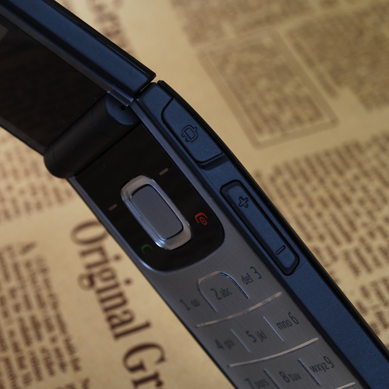 Điện Thoại Nokia 2720 Nắp Gập Chính Hãng Bảo Hành 6 Tháng