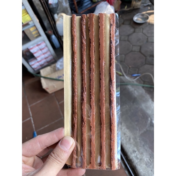 Bộ dụng cụ vá lốp, vá dùi xe máy không săm