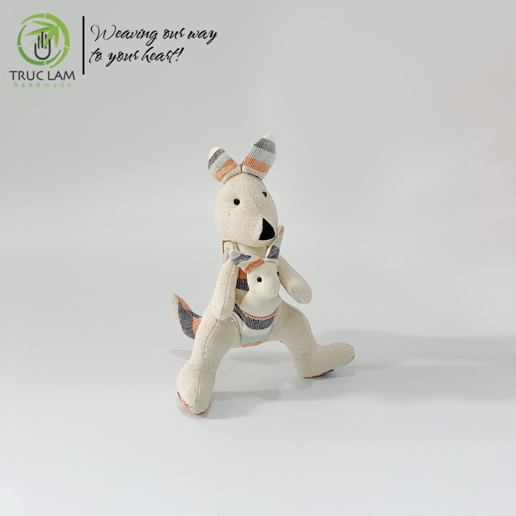 Đồ Chơi Cho Bé Thú Nhồi Bông Mini Hình Mẹ Con Chuột Túi Vải Thổ Cẩm Dệt Tay Bông Gòn Cao Cấp – Trúc Lâm Handmade