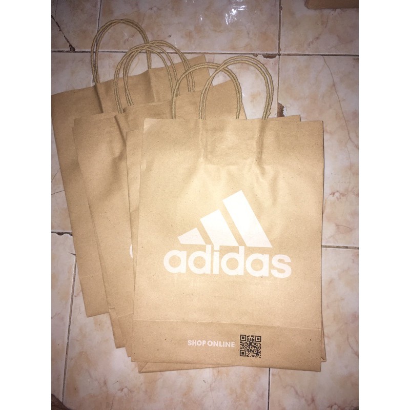 Túi Giấy Adidas Đựng Đồ Tiện Dụng