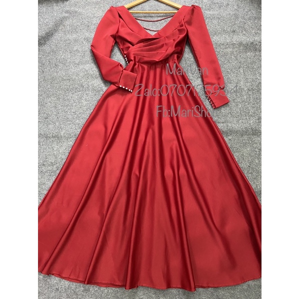 Đầm cưới cổ tim lá tay dài chuỗi Ngọc. Dài đầm 150cm