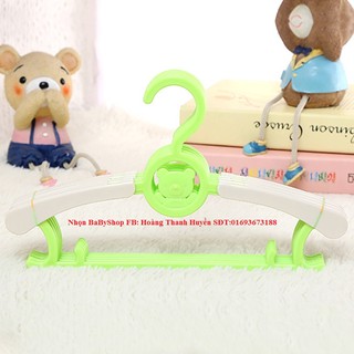 Móc quần áo hình gấu cho bé