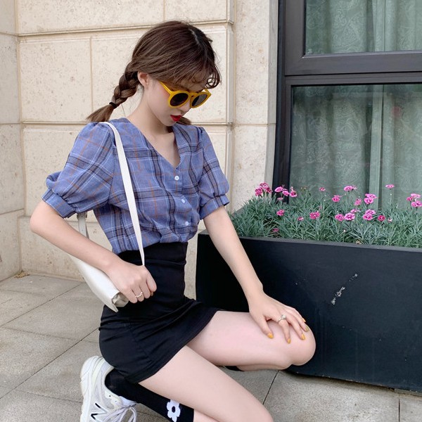 Áo sơ mi kẻ caro tay ngắn phong cách Hàn