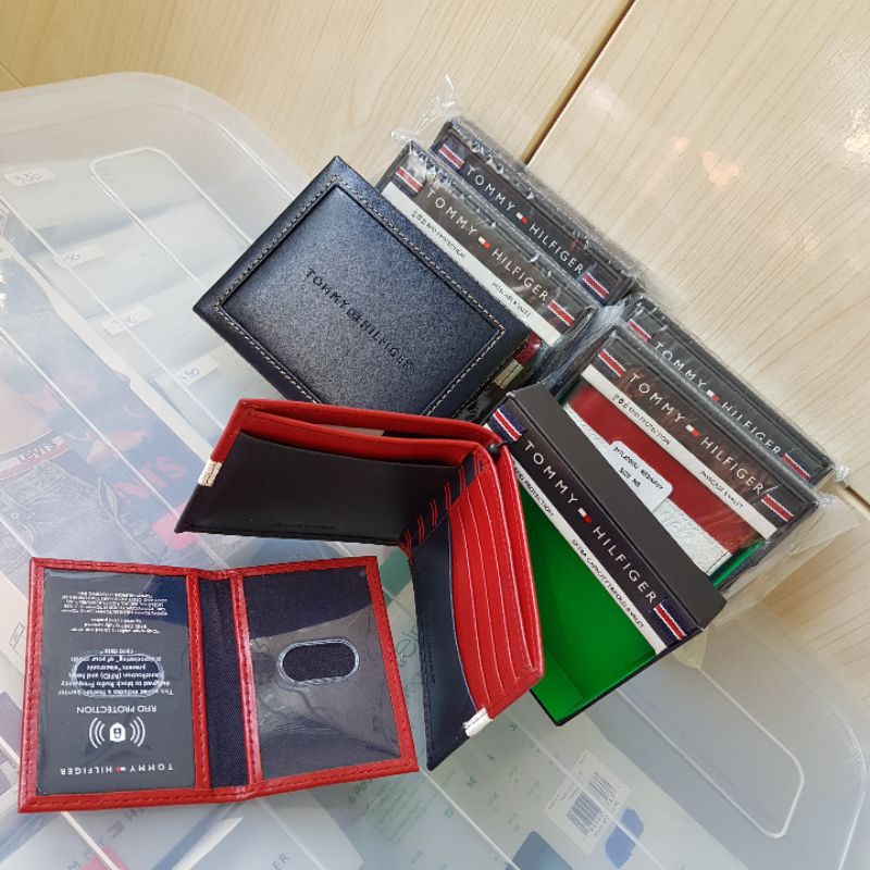 Chính hãng Mỹ - Ví da nam Tommy Hilfiger