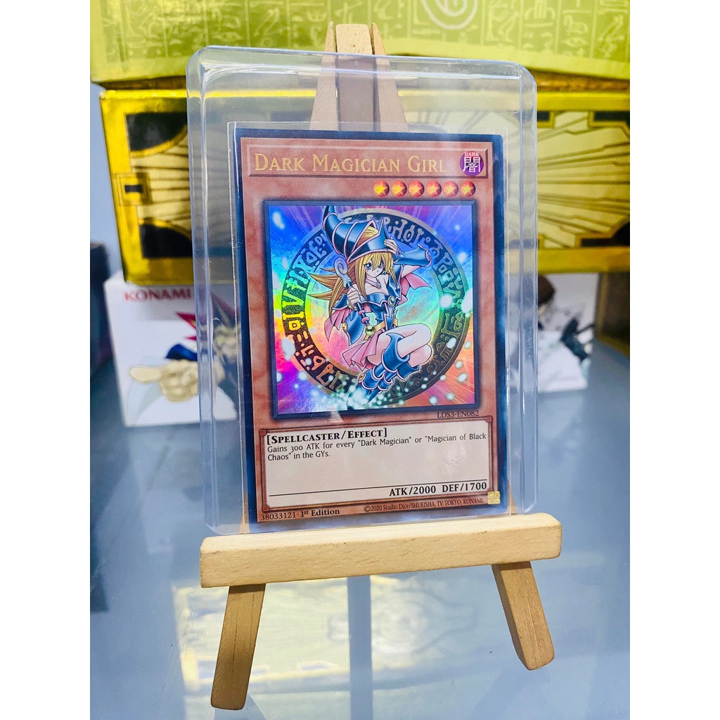 Lá bài thẻ bài Yugioh Đệ tử phù thủy áo đen Dark Magician Girl - Ultra Rare - Tặng bọc bài nhựa bảo quản