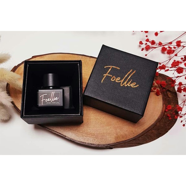 Nước hoa vùng kín Foellie màu đen - La Pharma | BigBuy360 - bigbuy360.vn