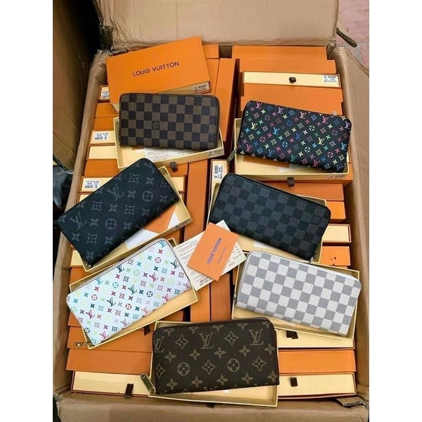 Ví lv khoá kéo kèm hộp đựng