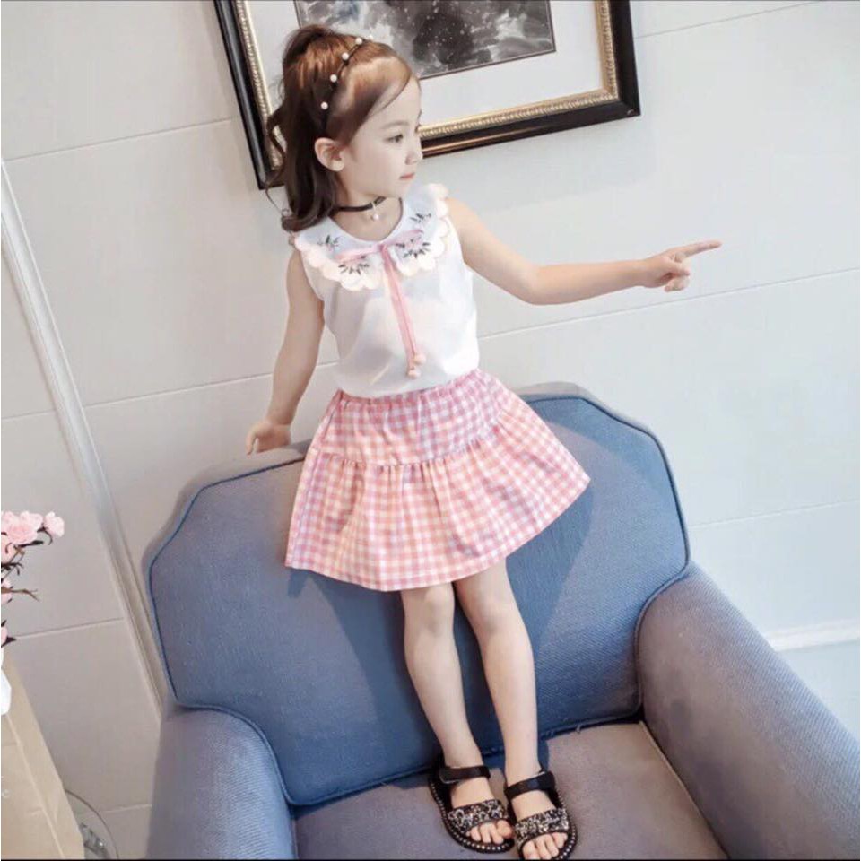 SÉT ÁO CỘT NƠ PHỐI CHÂN VÁY