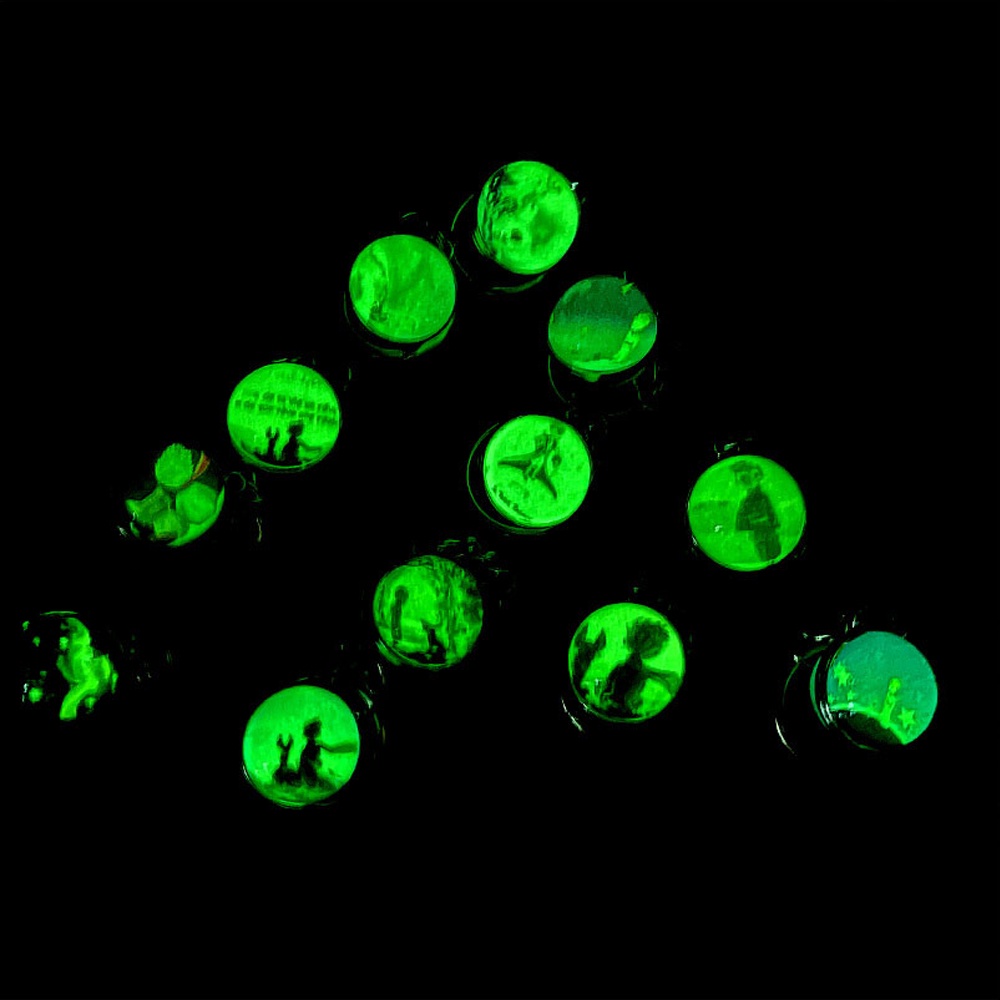 Móc khóa hình hoàng tử bé mặt cầu hai mặt phát sáng