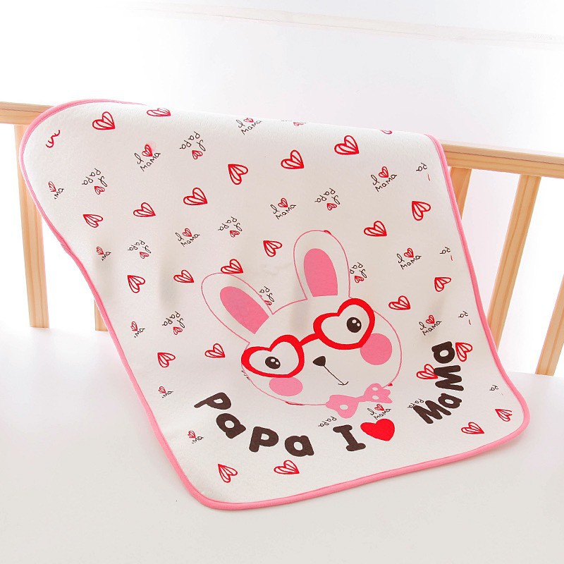 Miếng lót chống thấm 3D lưới Love Mapa Papa 50*70cm