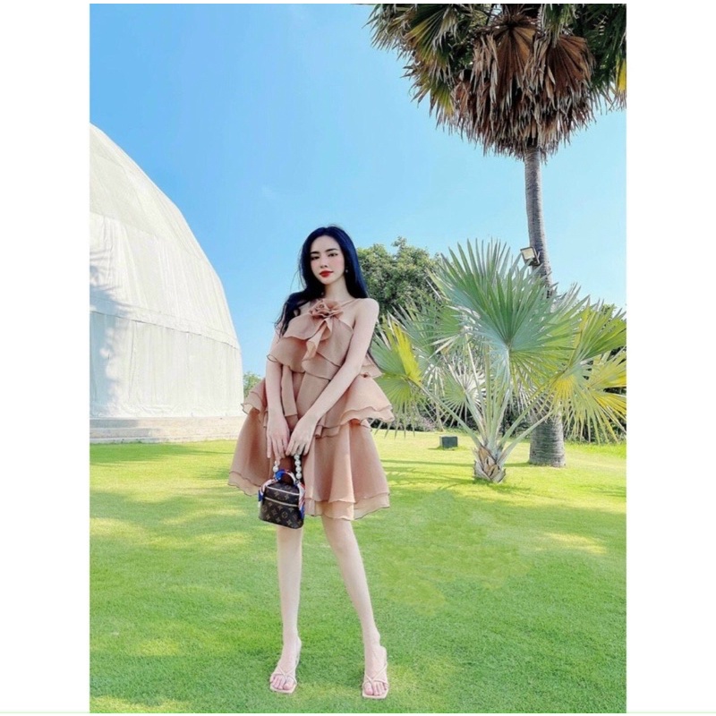 ĐẦM NÂU CỔ YẾM ĐÍNH NƠ TẦNG🤎