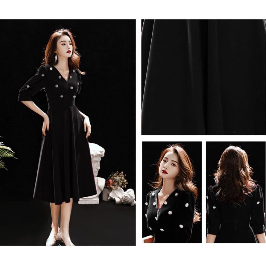 Váy nhung sang trọng cho chị em dự tiệc hẹn hò | BigBuy360 - bigbuy360.vn