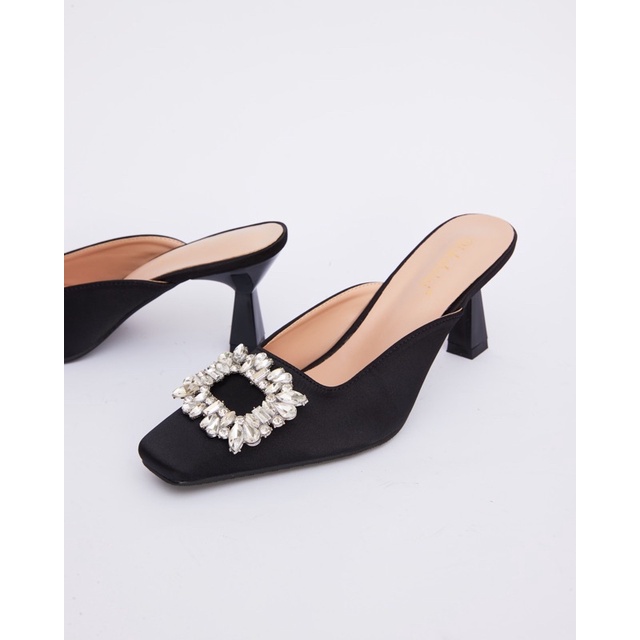 22176 - CAO GÓT IVY SATIN CLOSED TOE MULES