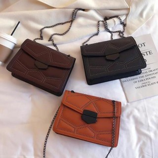 Free ship túi xách đeo chéo vân nổi đính đá sang chảnh
