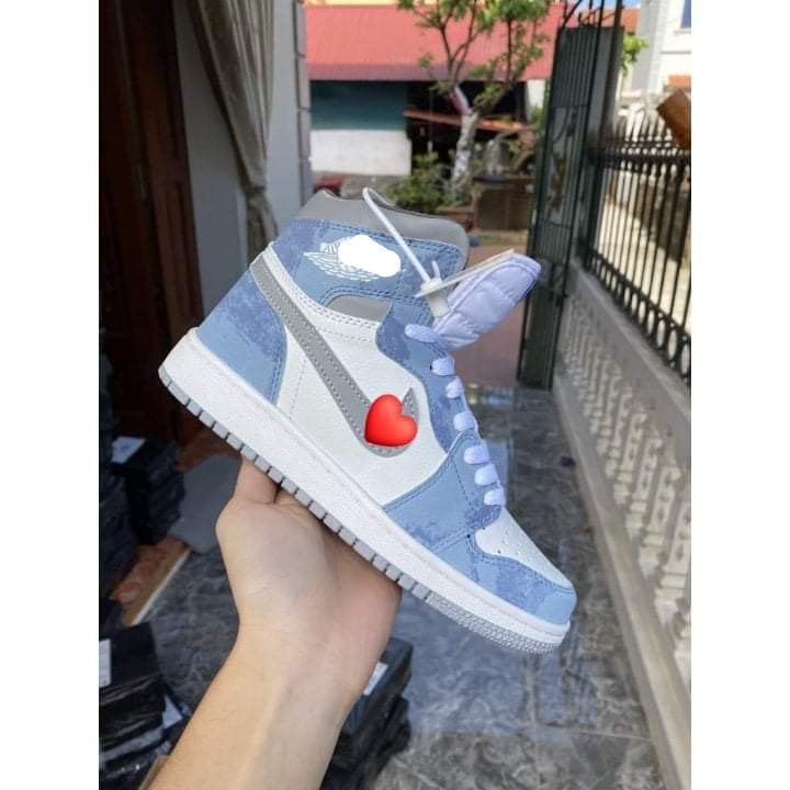 Giày Jordan Hyper Royal cổ cao màu xanh loang nam nữ, Giày Jordan 1 high xanh nỉ bản đẹp full box bill | BigBuy360 - bigbuy360.vn