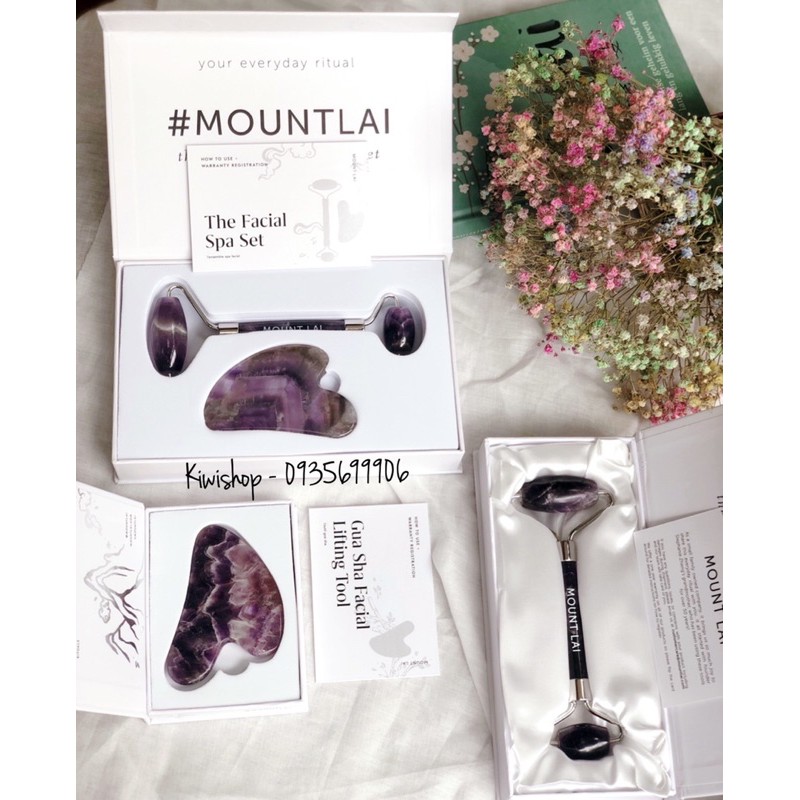Cây lăn mát xa mặt Mount Lai Jade Roller Rose Quartz