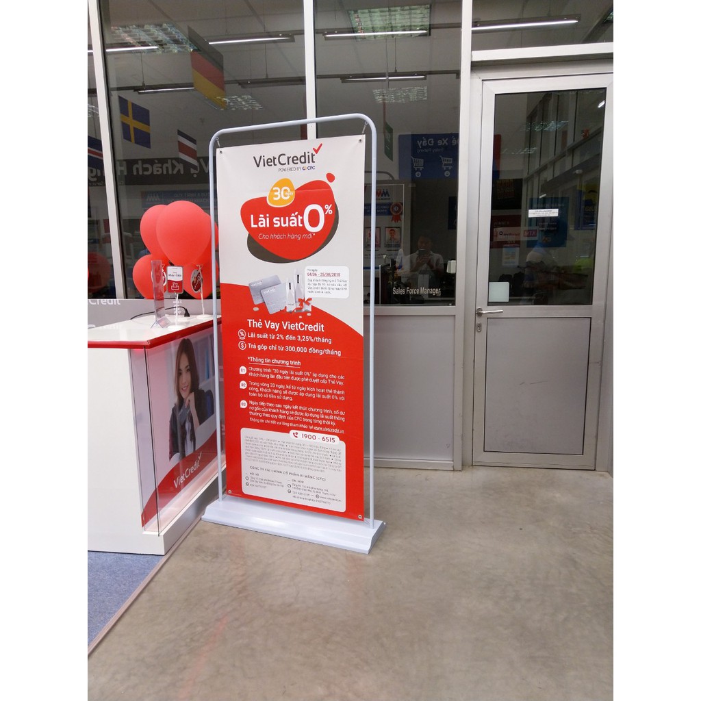 Khung Standee Kệ Kiểu Cửa Để Ngoài Trời Kích Thước 60X160Cm Và 80X180Cm