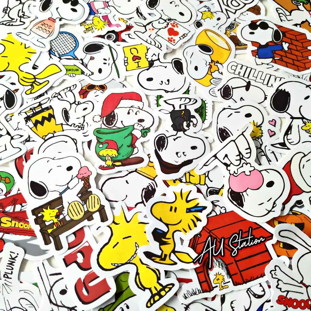 Hình dán chó Snoopy - Sticker Nhựa PVC chủ đề SNOOPY, không thấm nước, dán nón bảo hiểm, xe, laptop, điện thoại, Vali