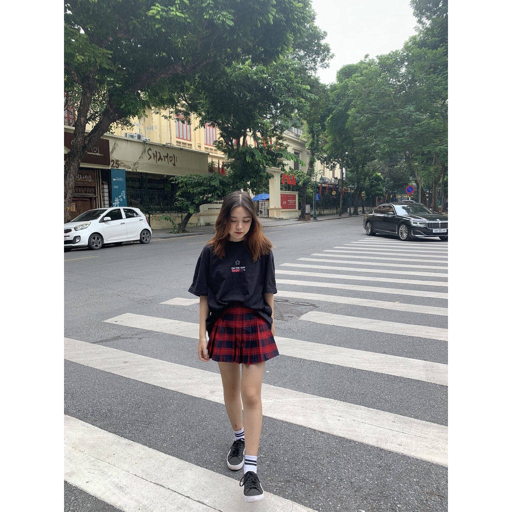 Áo Thun Unisex Local Brand The Sommet Màu Đen Oversize In Hình On the way - TGP06