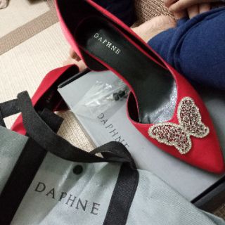 Giày cao gót DAPHNE  size 38 cao 7.5cm