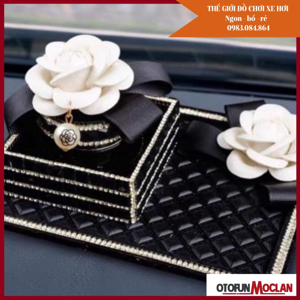 Nước Hoa Xe Hơi ❤️️FREESHIP ❤️️ Nước Hoa Xe Hơi Chính Hãng Cao Cấp Bộ Nước Hoa CHANEL+ thảm đính đá CN nhỏ Hoa CHANEL