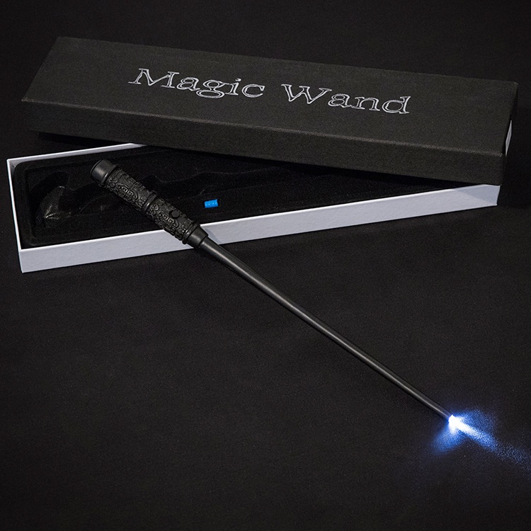 Đũa phép thuật hóa trang Harry Potter làm quà tặng dành cho bé