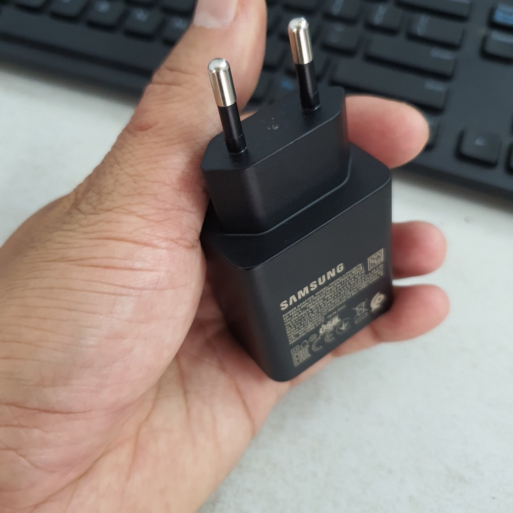 🌟CHÍNH HÃNG 🌟 Bộ Củ Cốc Cáp Sạc Siêu Nhanh 45W PD 3.0 samsung S22 S21 Ultra S10 S10e S9 S8 S20 FE Note 20 10