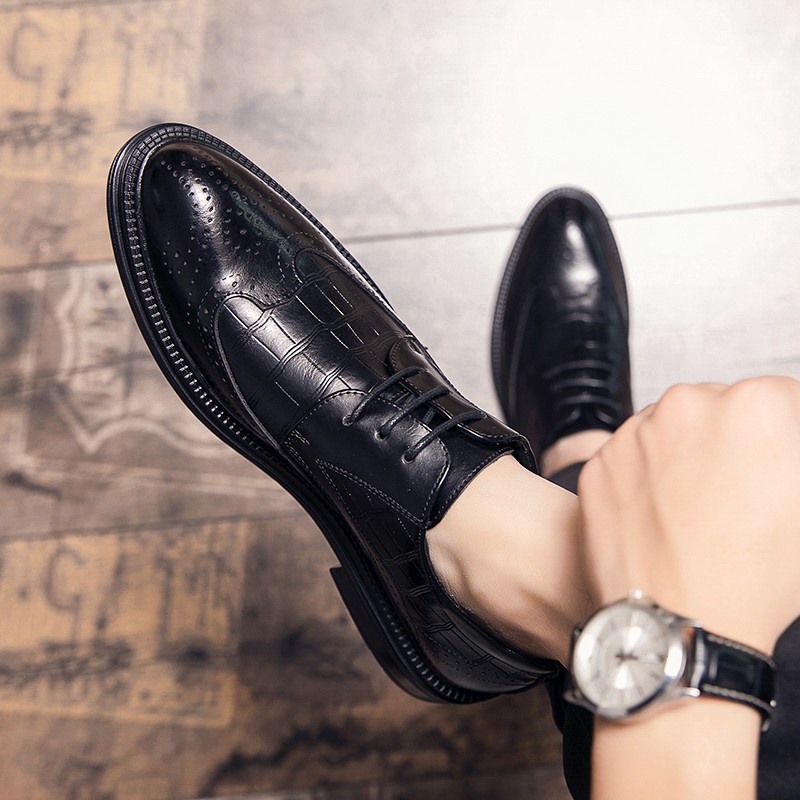 Giày Da Mũi Nhọn Phong Cách Anh Quốc Sang Trọng Cho Nam