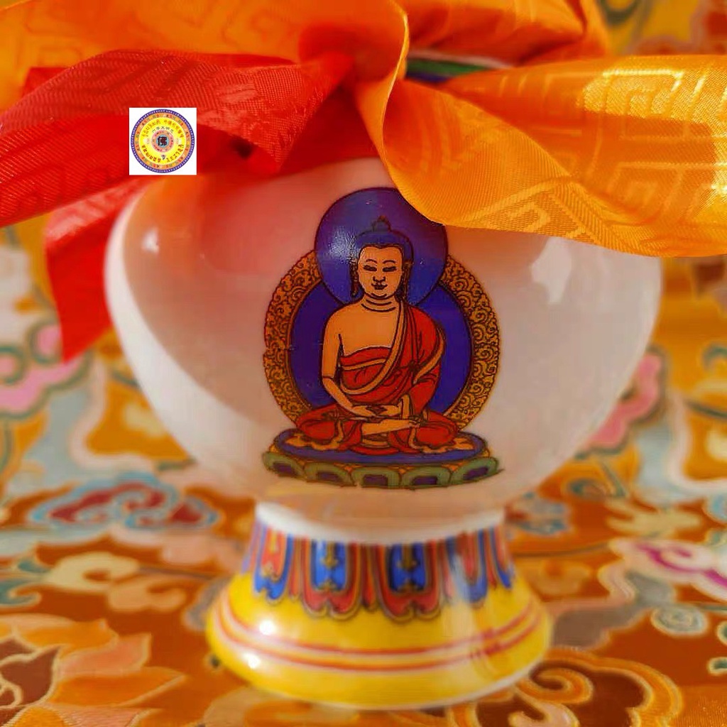 [PBMC]Bảo bình TV Kumbum - mani (Tứ Thủ) - Nắp bọc vải màu trắng (Cái)