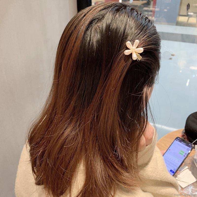 Kẹp tóc hoa dễ thương cho bé gái