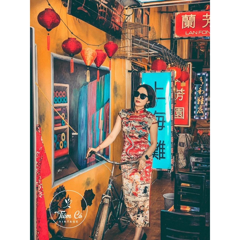 sườn xám cách tân đỏ có sẵn